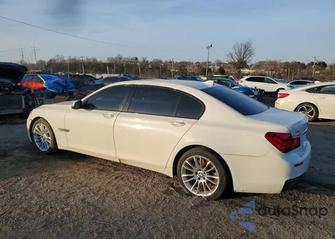 2015 BMW 750 Lxi z USA, uszkodzony, nr VIN WBAYF8C56FG245552